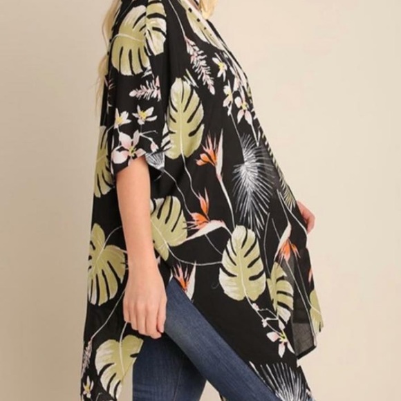 SALE! NWT Umgee Kimono/Cardigan Palm Print - Picture 2 of 7